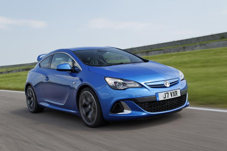  Vauxhall Astra VXR 2012 года  (фото 117 из 274)